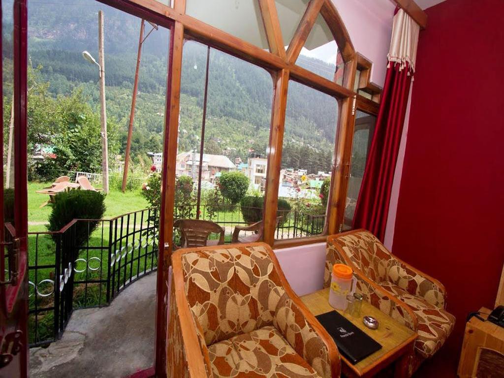 Himanshu Resorts Manāli Δωμάτιο φωτογραφία